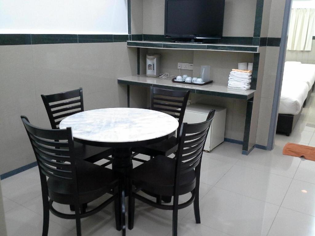 Burmahtel Hotel George Town Zewnętrze zdjęcie