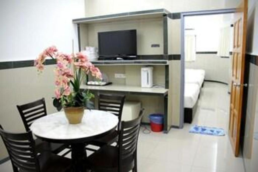Burmahtel Hotel George Town Zewnętrze zdjęcie